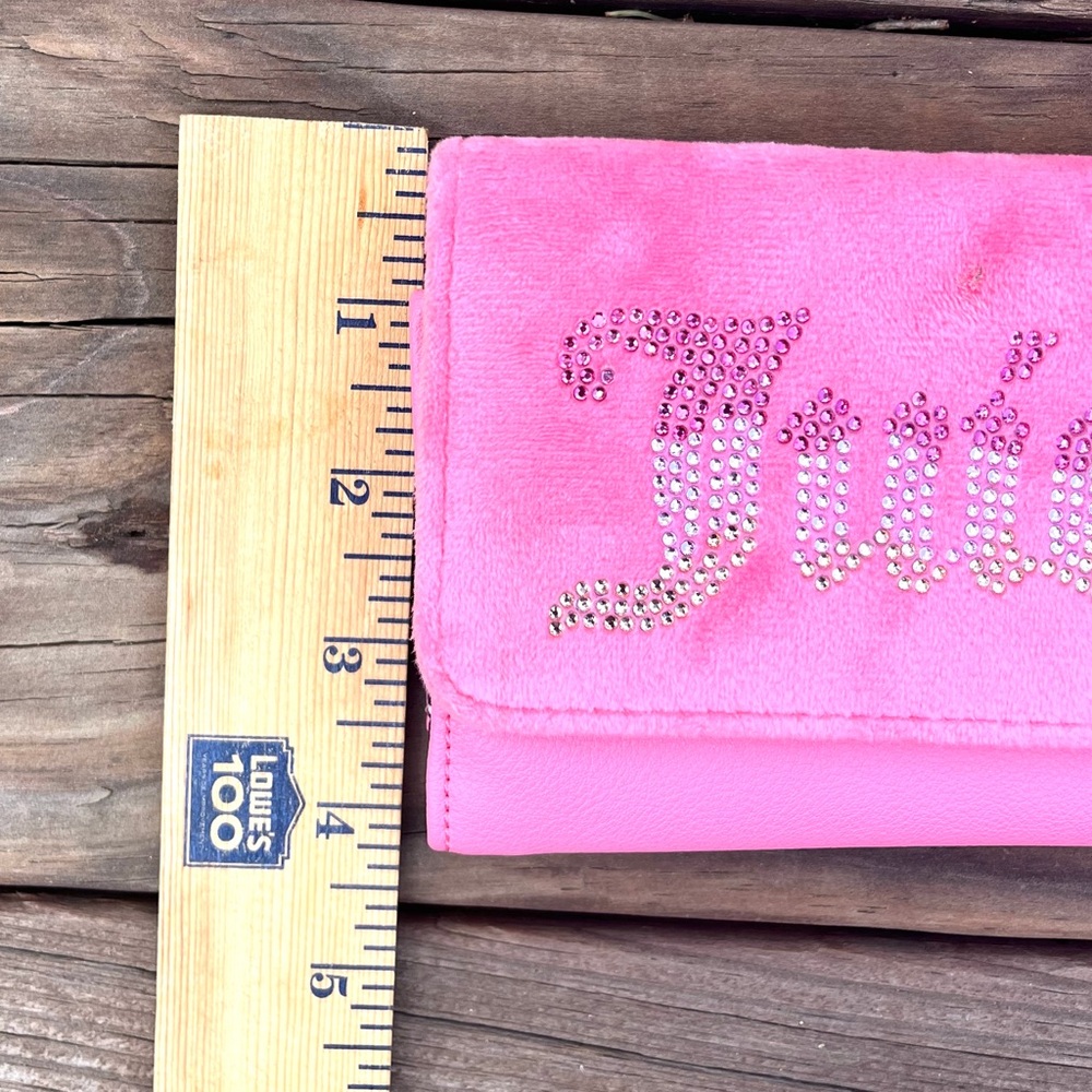 Juicy Couture Y2K Barbie Pink Embellished Tri-Fold Wallet & Gold Hardware - Picture 5 of 12